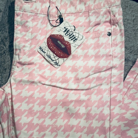 What about me brand new jeans - Picture 2 of 12